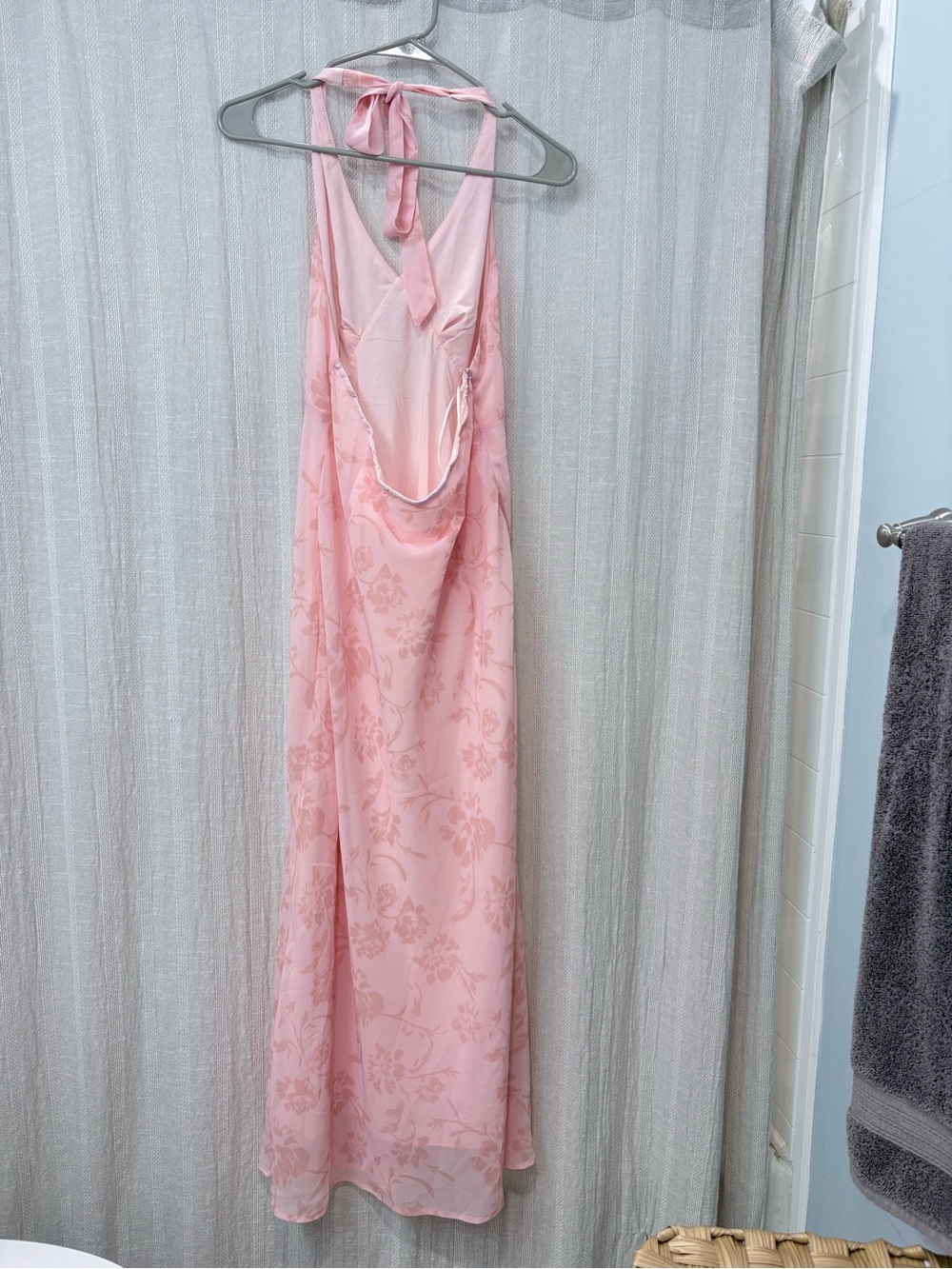 Pink Floral Halter Maxi Dress - Picture 4 of 5